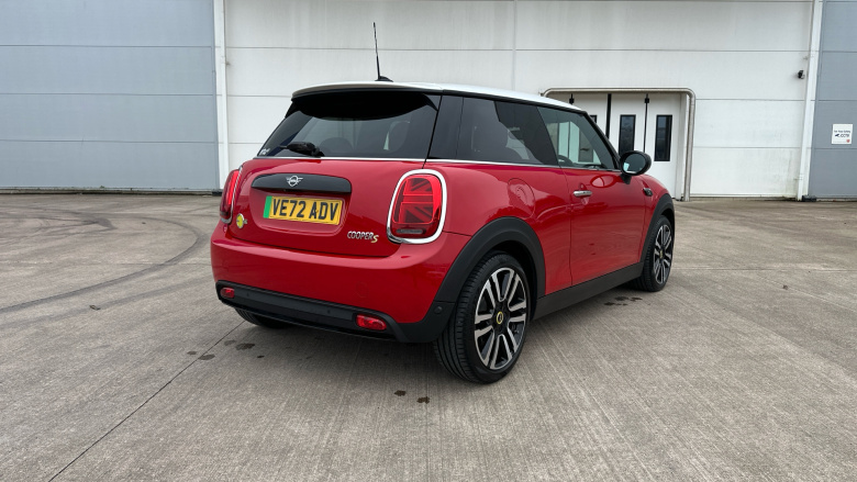 MINI Hatchback 135kW Cooper S Level 2 33kWh 3dr Auto Electric Hatchback